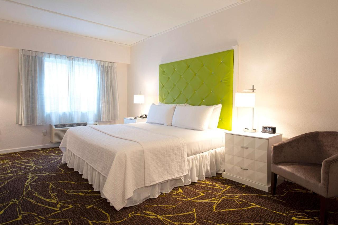 Hotel The Roslyn, Tapestry Collection By Hilton Esterno foto