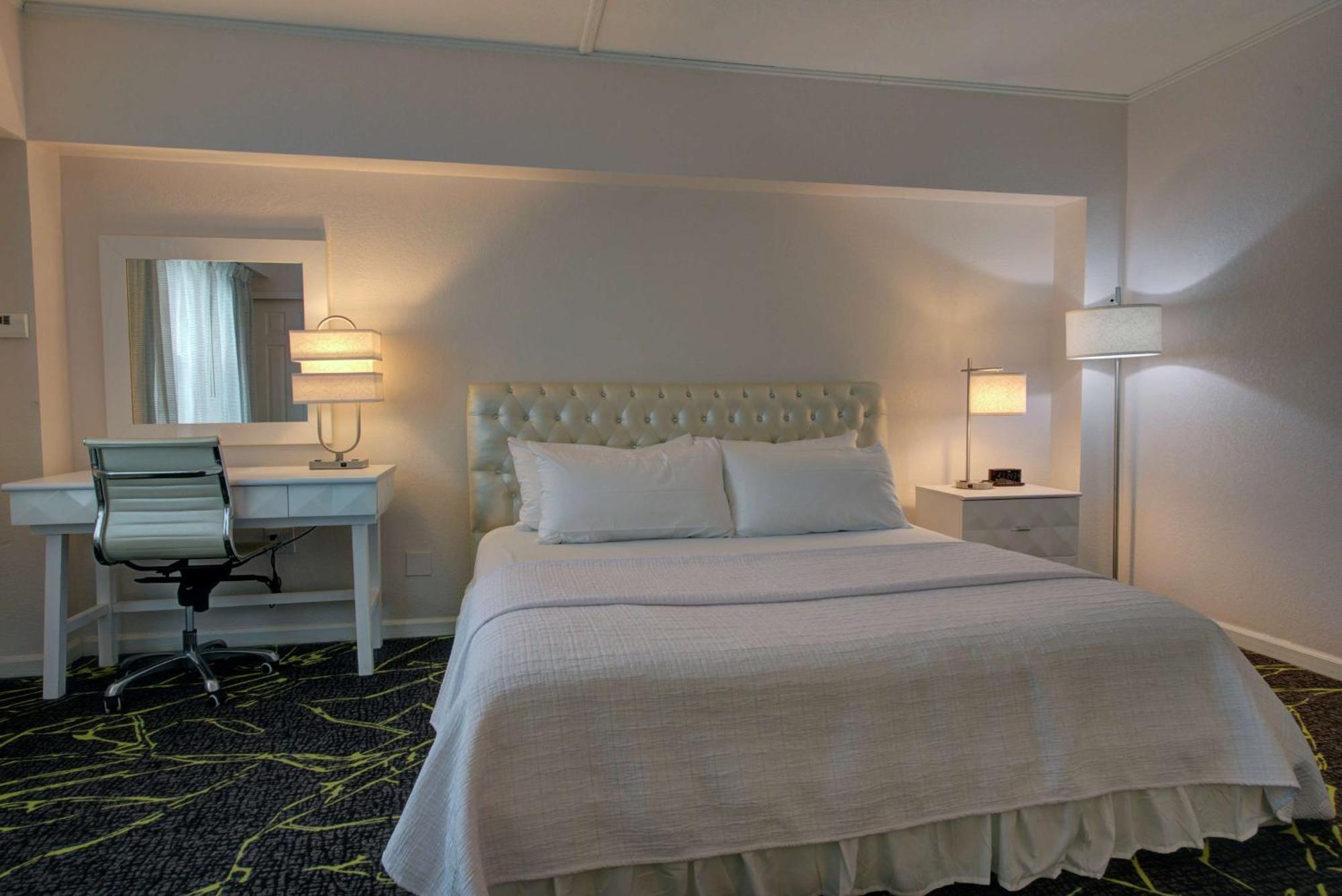 Hotel The Roslyn, Tapestry Collection By Hilton Esterno foto